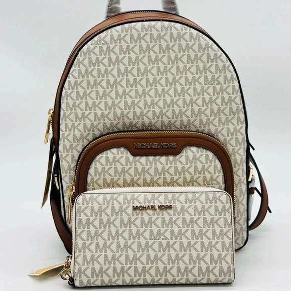 Michael Kors Medium Jaycee Zip Packet Backpack & Large Flat MF Phone Case Wallet - Picture 1 of 15
